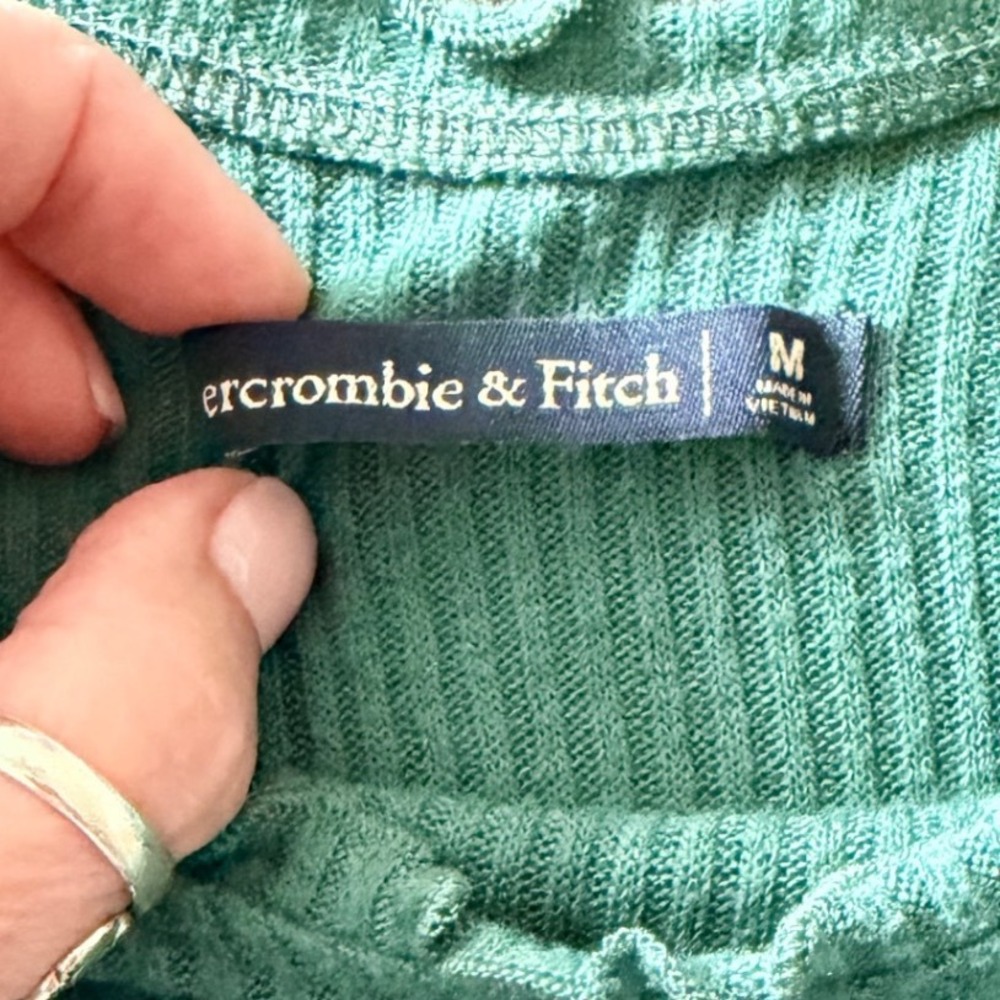 Abercrombie & Fitch Womens Off The Shoulder Ribbed Top Teal Green Lettuce Edge M - Picture 4 of 6